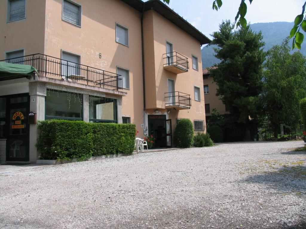Hotel Oasi Trient Exterior foto