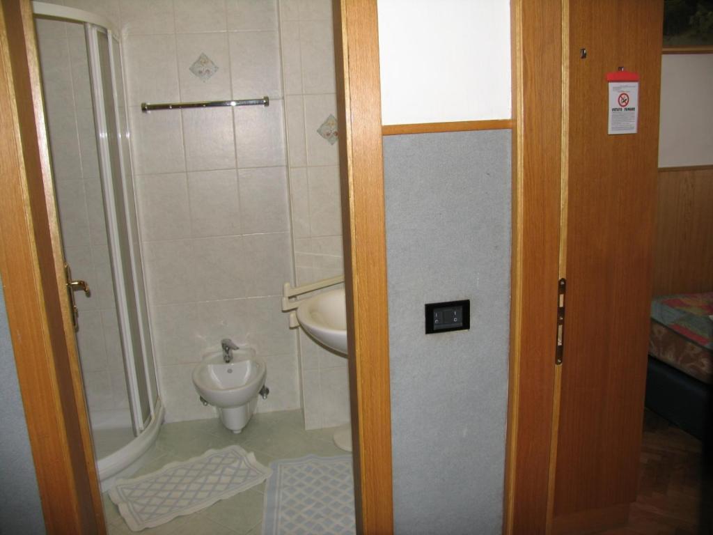 Hotel Oasi Trient Zimmer foto